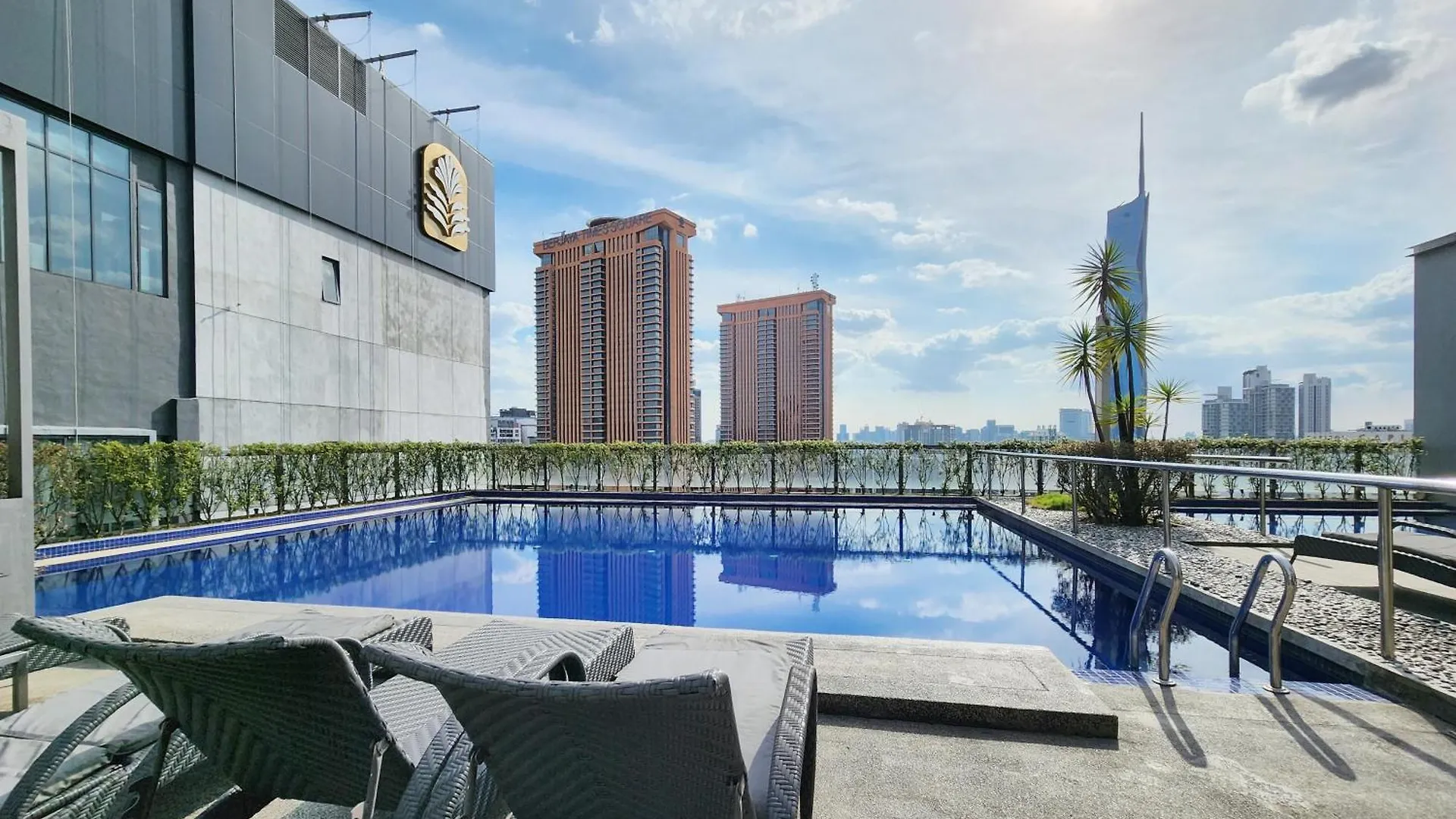 Апартаменты Bukit Bintang Fairlane Residence #18 Куала-Лумпур Малайзия